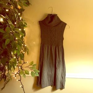 Old Navy gray knit mock neck sleeveless dress